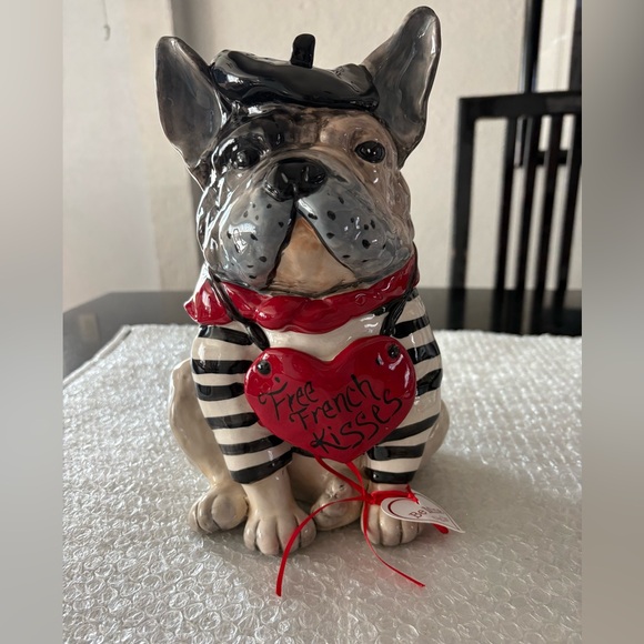 Blue Sky Other - Blue sky  "Free French Kisses" Bulldog figurine